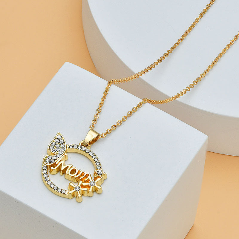 Mom Heart Shape With Diamond Letter Necklace