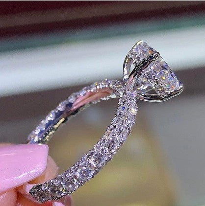 Elegant Crystal Rhinestone Ring